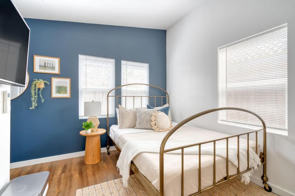 Stay Portland - Beach Vibes Getaway Near Burnside & Laurelhurst! פורטלנד מראה חיצוני תמונה